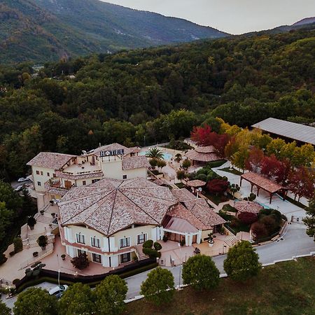 San Raffaele Hotel Restaurant&Resort Castelluccio Superiore Exterior foto